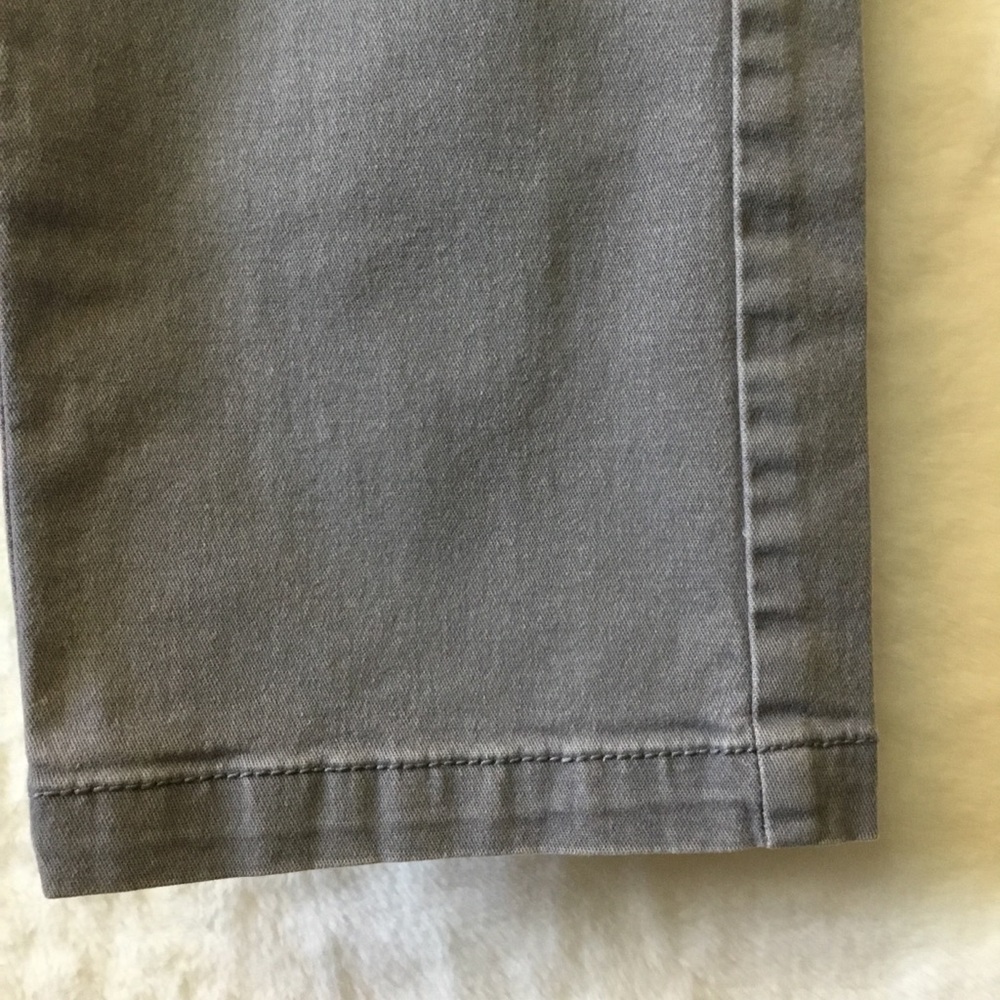 Old Navy Charcoal Gray Ultimate Slim Chino Pants - Picture 10 of 15